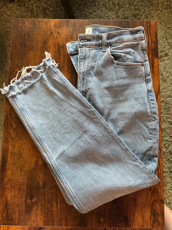 Abercrombie & Fitch Denim - Women’s Abercrombie & Fitch Light BlueAnkle Straight Ultra High Rise Jeans